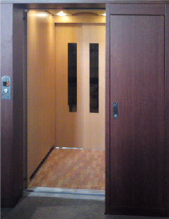 家用電梯乘場門產品圖